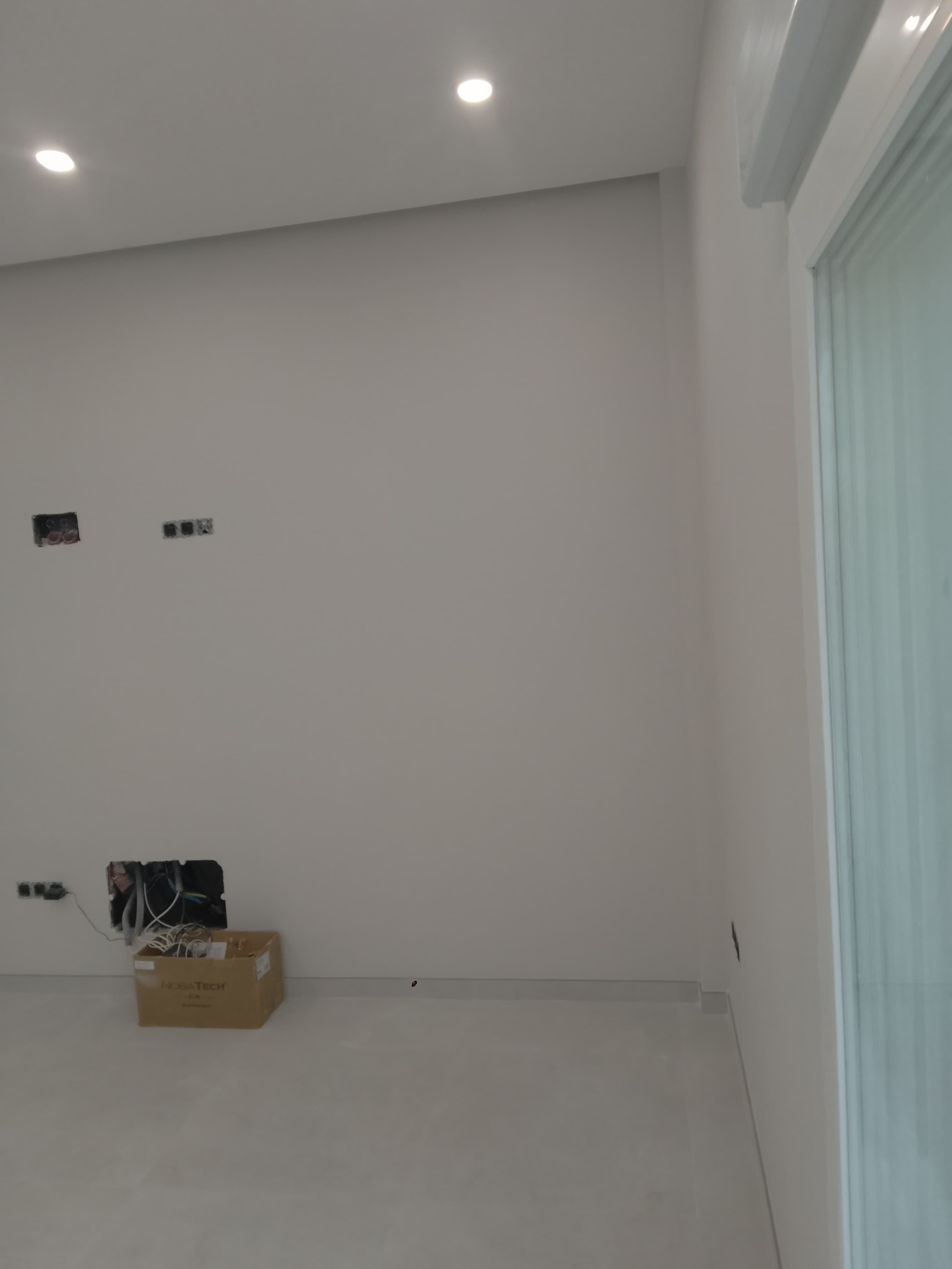 Proceso de instalación de pladur y falso techo, fotografía 2