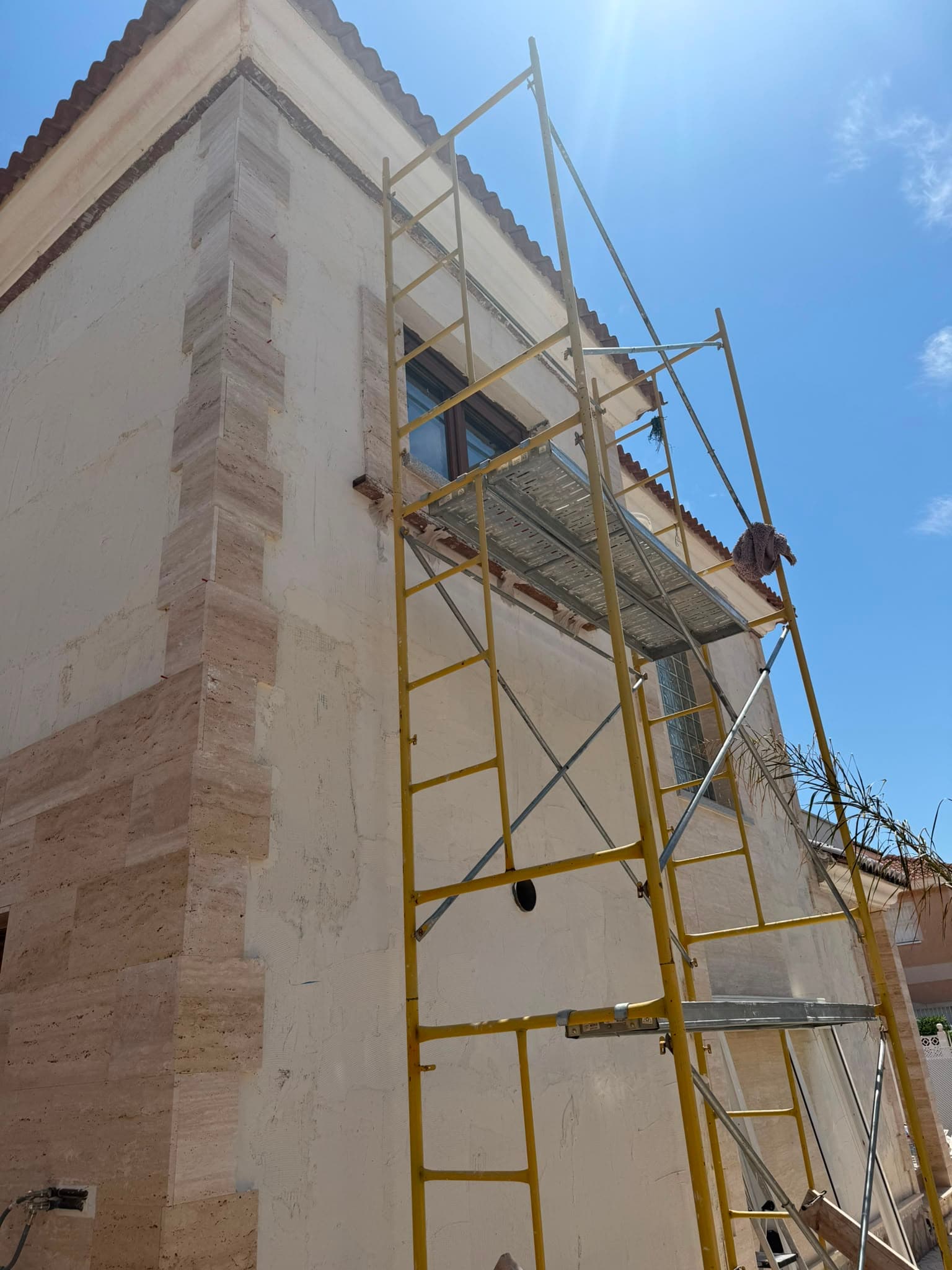 Evolución de la obra de travertino en Los Narejos, fotografía 3